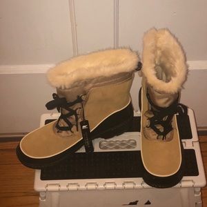 Women’s Sorel Tivoli III boots